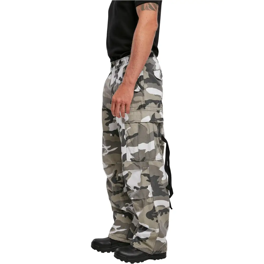 Urban camo cargo pants on sale
